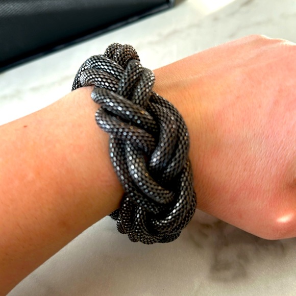 Bracelet in black - Picture 1 of 2